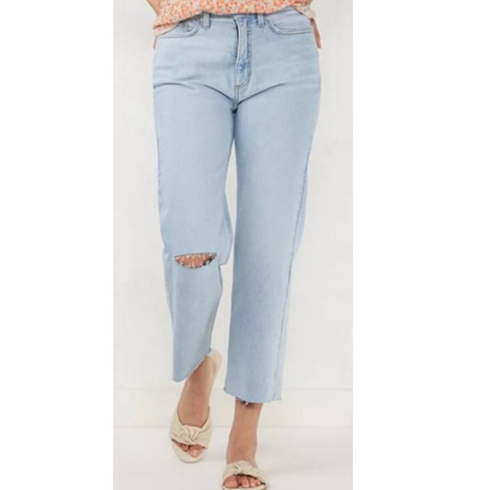 NEW Lauren Conrad Vintage  Distress Super High-Waisted Crop Jeans